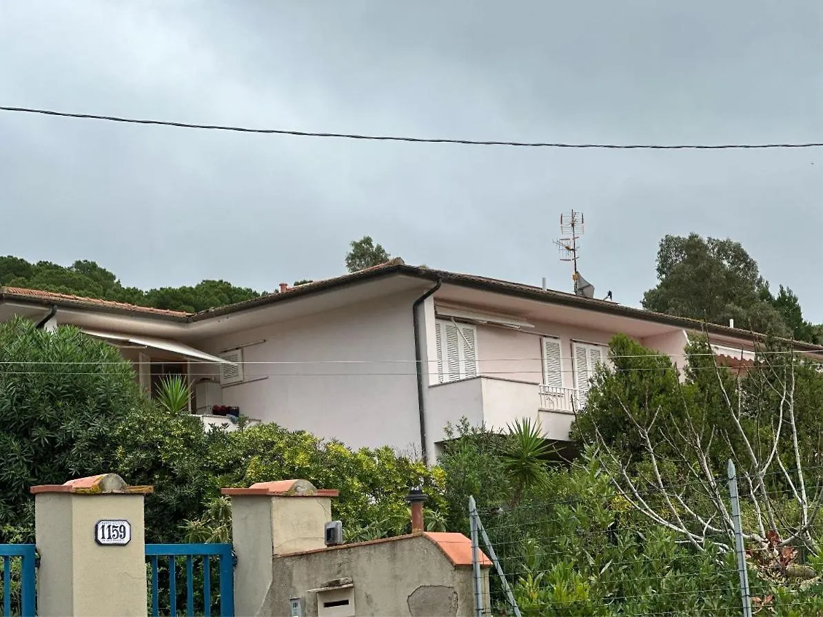 Apartamento Appartamento Trilocale Dolores Pila  Italia